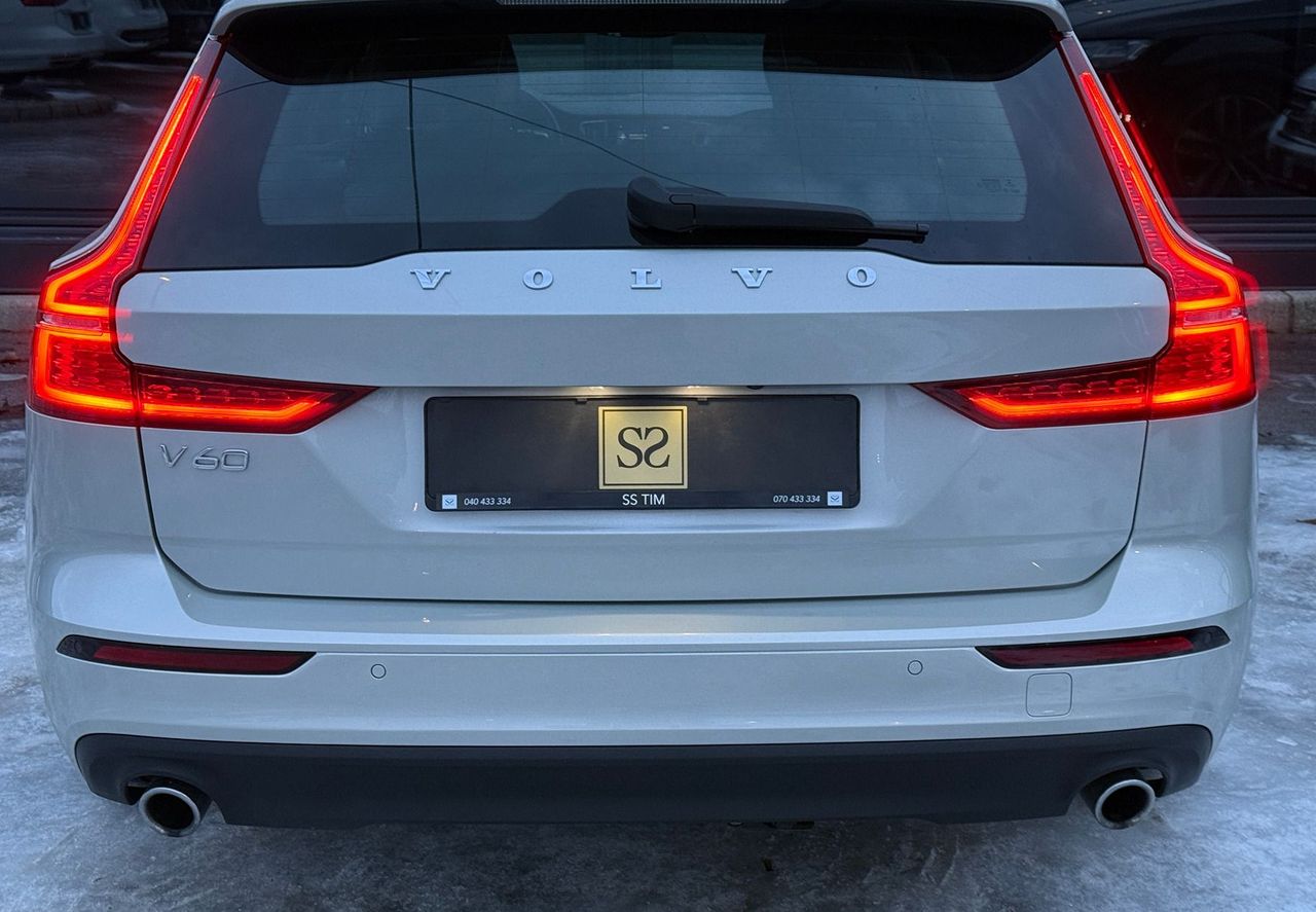 Zunanja slika - Volvo V60 - D4 PANO-FullLED-Usnje-KAM-Mkot-PDC-Gretje-KljukaDE - 6