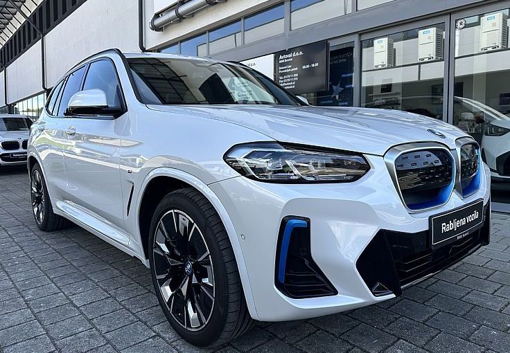 Zunanja slika - BMW iX3 - Impressive   I  M sport  I  Head Up - 1