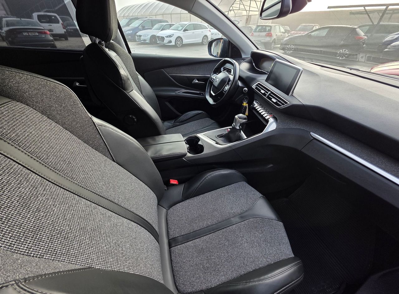 Zunanja slika - Peugeot 5008 - 1.6 BLUEHDI ALLURE ALU-7 SEDEŽEV-VIRTUAL-2.LAS - 11