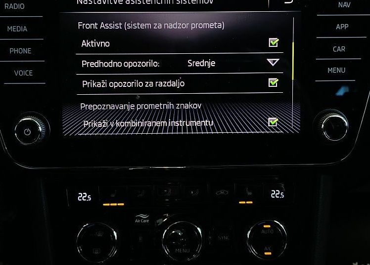 Zunanja slika - Škoda Superb - 2.0TDI-190KM-DSG-SPORTLINE-LED-KAMERA-NAVI-ACC- - 15