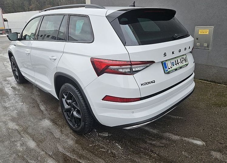Zunanja slika - Škoda Kodiaq - Sportline 2.0 TDI 110kW 4X4 DSG - 3