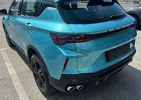 Zunanja slika - Geely Coolray - 1.5 TD-GK OPREMA- AVTOMATIK. LED. PANORAMA. KAMERA - 6