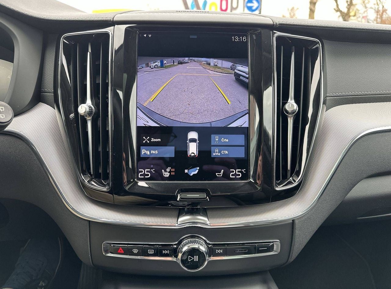 Zunanja slika - Volvo XC60 - B4D AWD AUT Momentum Pro - 15