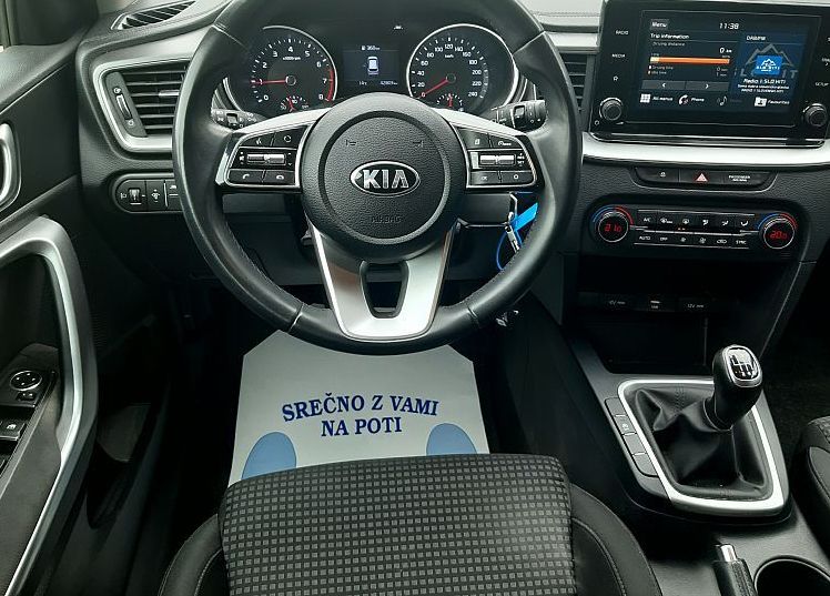 Zunanja slika - KIA Ceed - SW  SW 1.0 T-GDI  Champion + 1.lastnik+vl. kljuka - 8