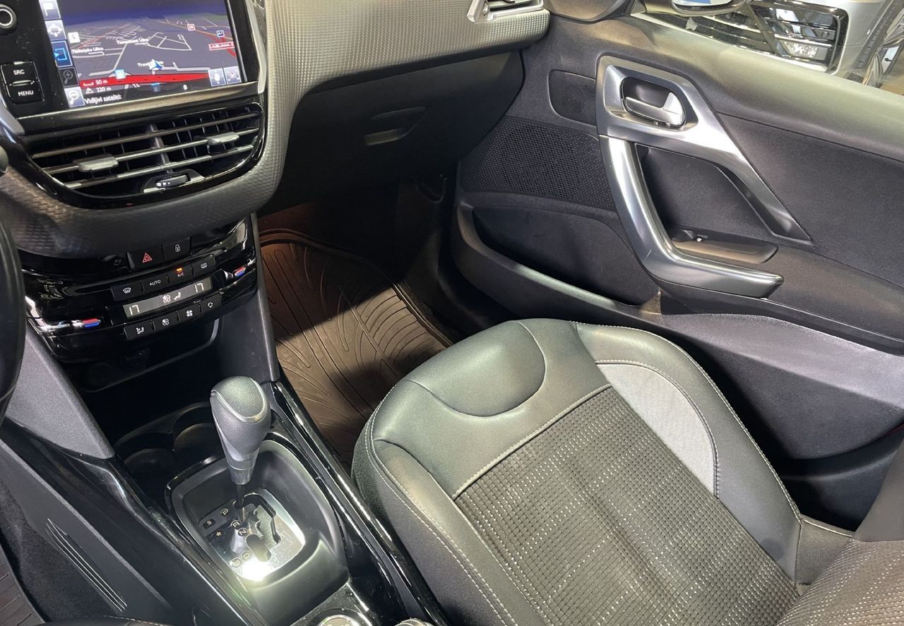 Zunanja slika - Peugeot 2008 - 1.2 PureTech 110 Stop Start ACTIVE EAT6 - 22