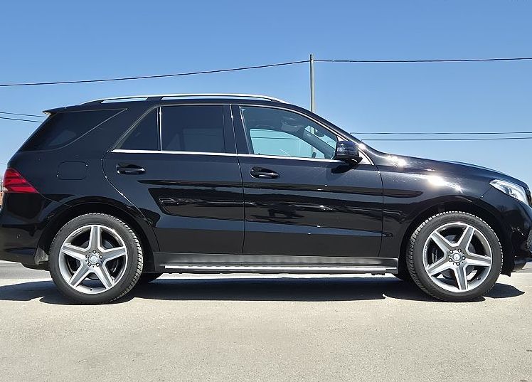 Zunanja slika - Mercedes-Benz GLE-Razred - GLE 250 d 4MATIC AMG ALU 20 2. lastnik ODLIČEN - 5