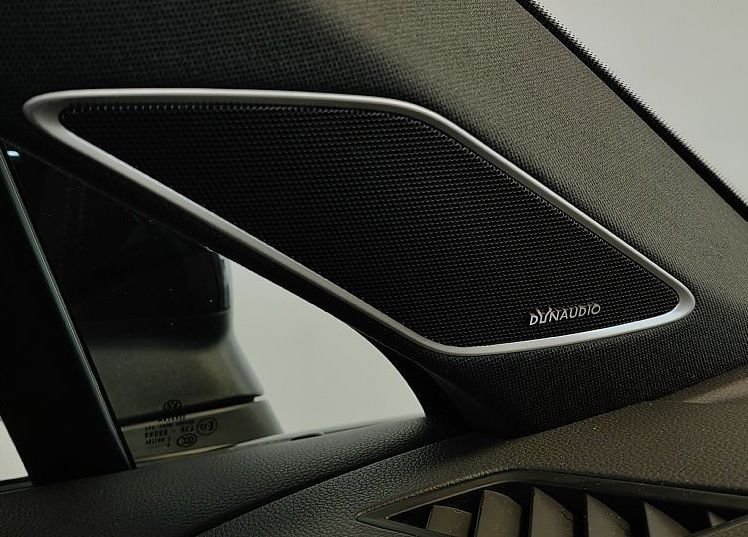 Zunanja slika - VW Touareg - 3.0-V6-286KM-2X-R-LINE-MATRIX-KAMER-ACC-21C-HEAD-U - 19