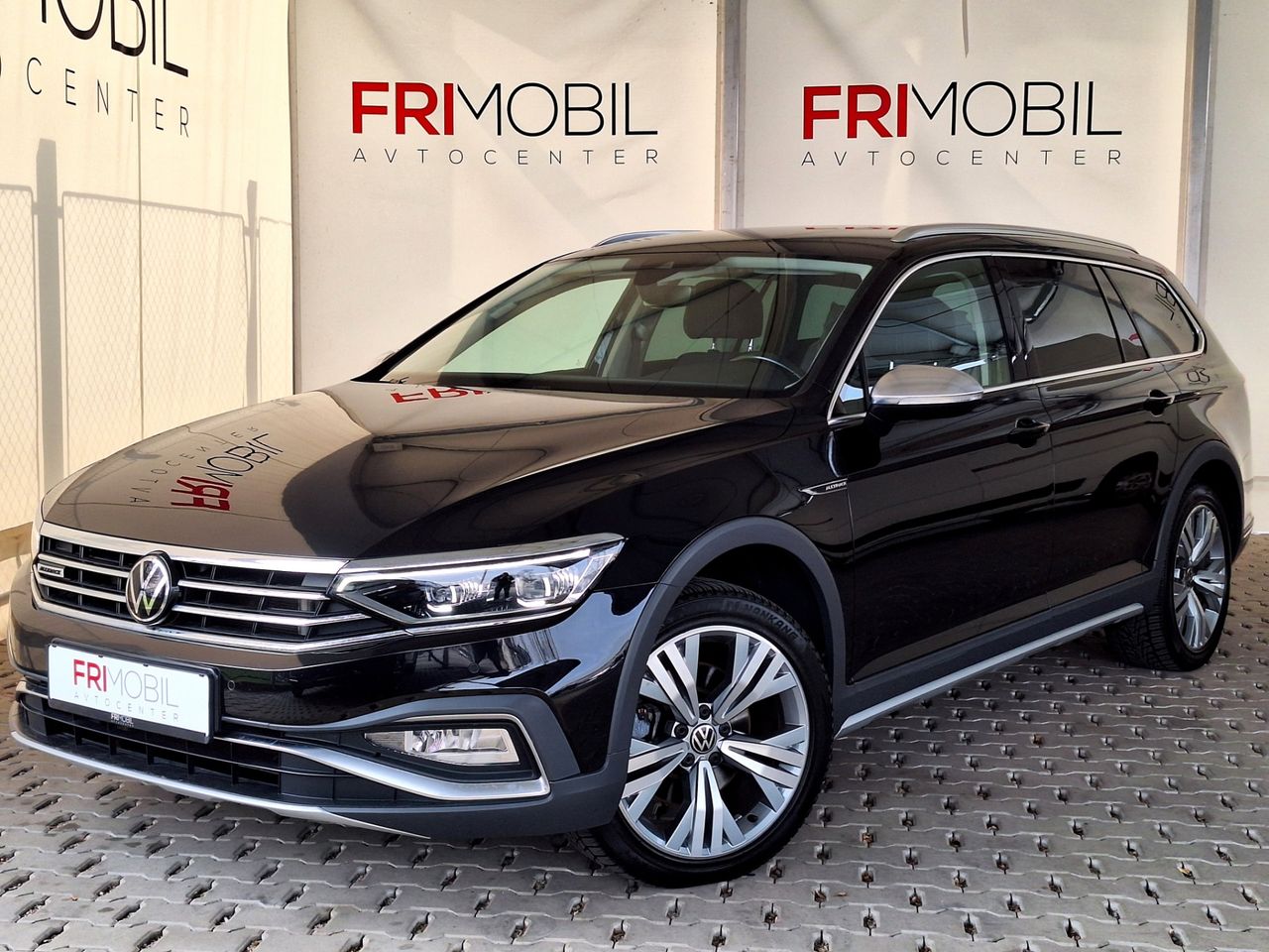 Zunanja slika - VW Passat - Alltrack 2.0 TDI 4MOTION Alltrack•VL.KLJUKA•WEBASTO•IQ LED - 1