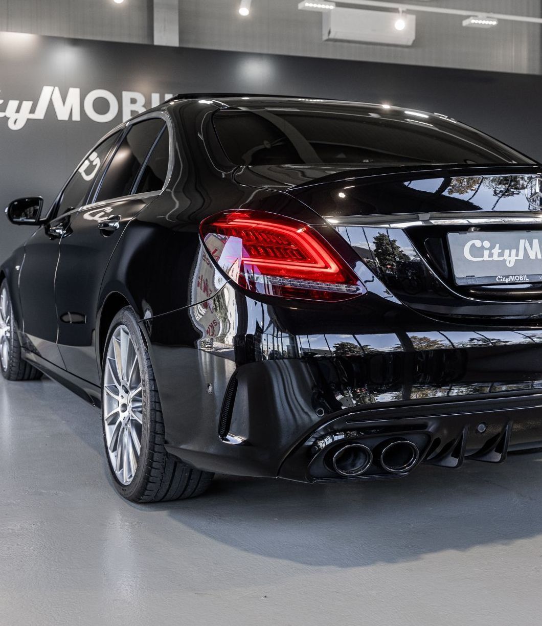 Zunanja slika - Mercedes-Benz C-Razred - C43AMG-4MATIC-KEYLESS-VIRTUAL-PANO-ALCANTARA-19C - 7