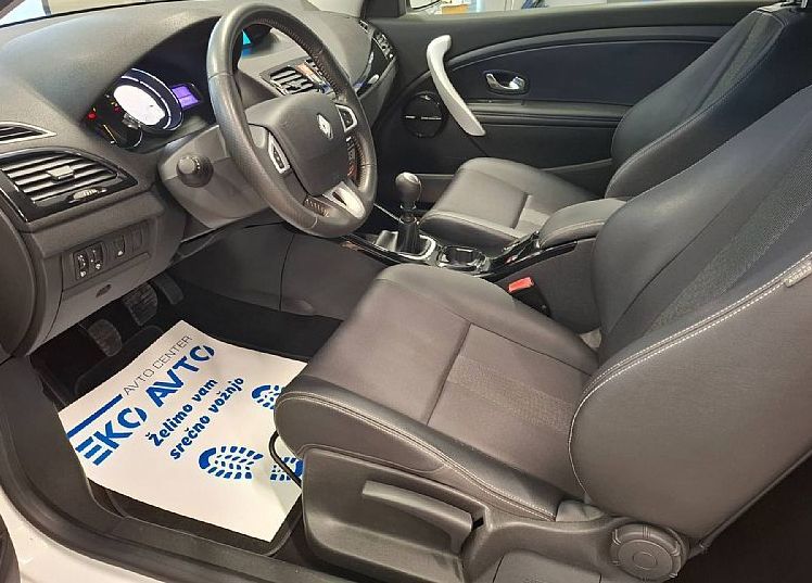 Zunanja slika - Renault Mégane - Megane Coupe 1.6 16v ALU 17-PDC- BOSE- KOT NOV... - 12