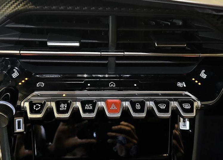 Zunanja slika - Peugeot 2008 - ACTIVE PACK PureTech 100 - 10