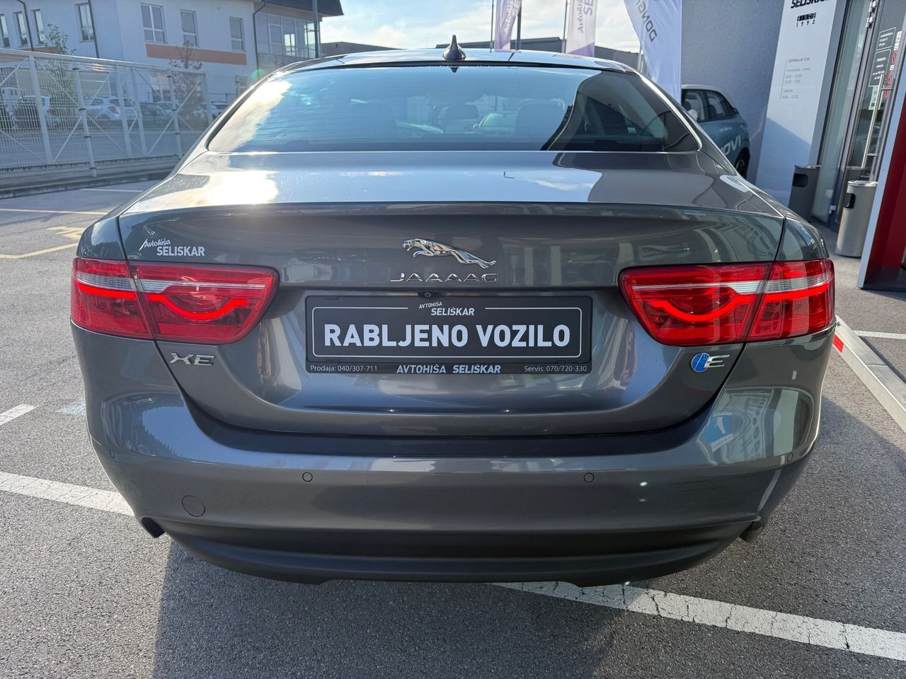 Zunanja slika - Jaguar XE - 2.0D 163HP ZNANA SERVISNA ZGODOVINA +LEPO OHRANJEN - 6