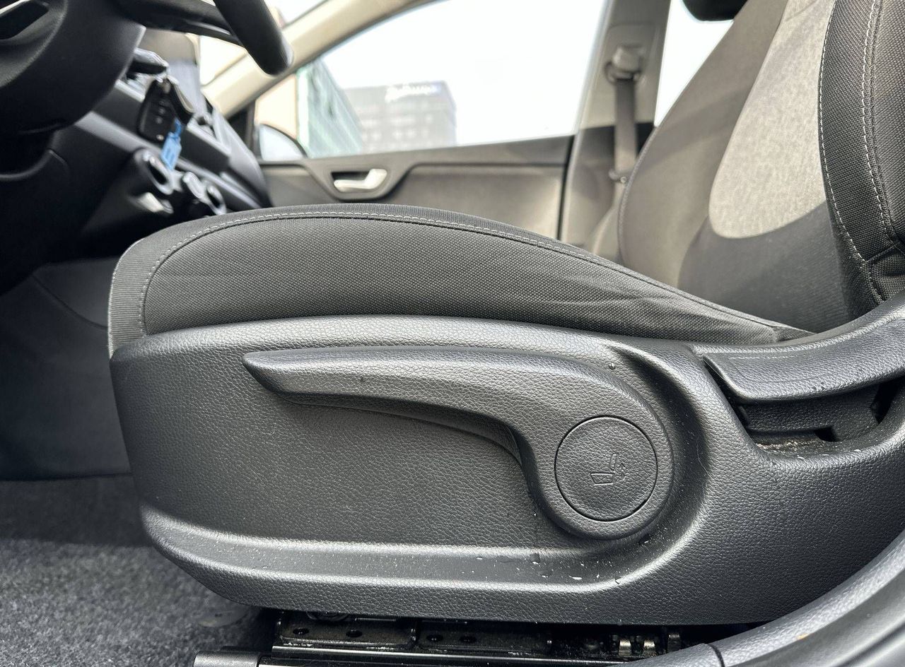 Zunanja slika - KIA Stonic - 1.2 DPI  LX Fun M T - 11