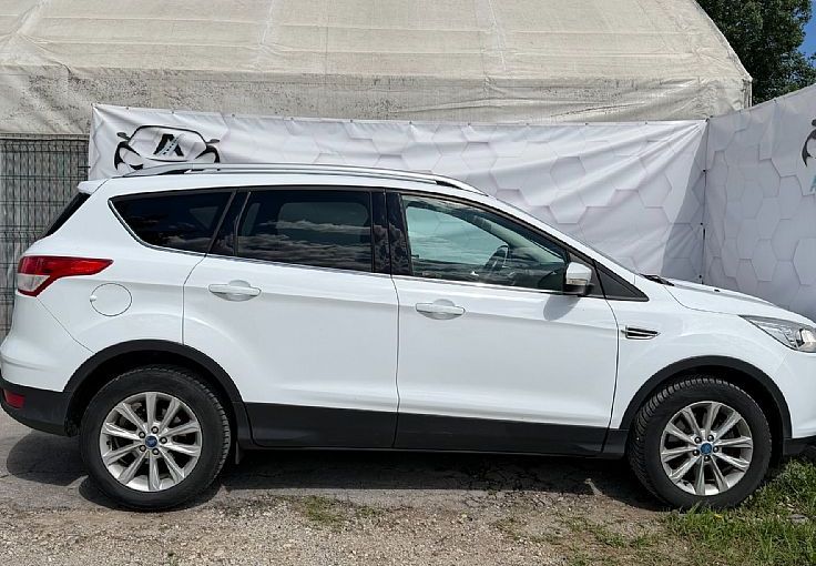 Zunanja slika - Ford Kuga - 4x2 2.0 TDCi - 17COL - SLOVENSKI - TEMP - PDC+KAM - 7