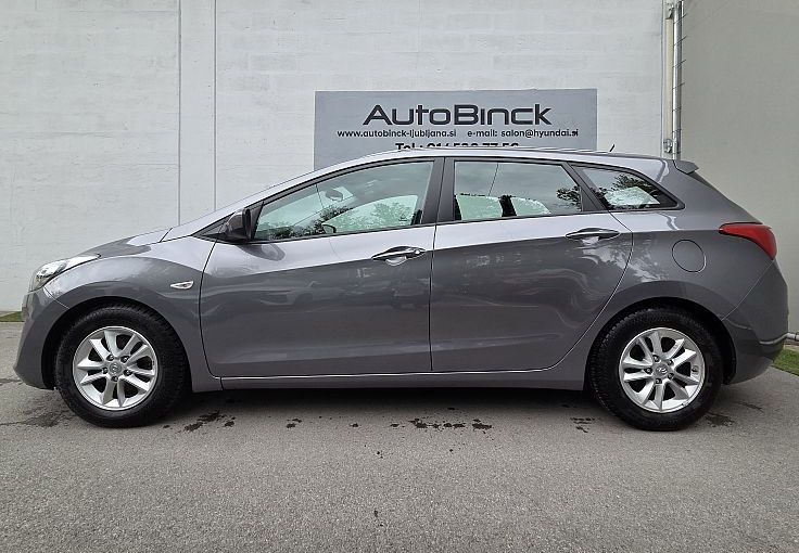 Zunanja slika - Hyundai i30 Wagon - 1.6 GDi Comfort - 3