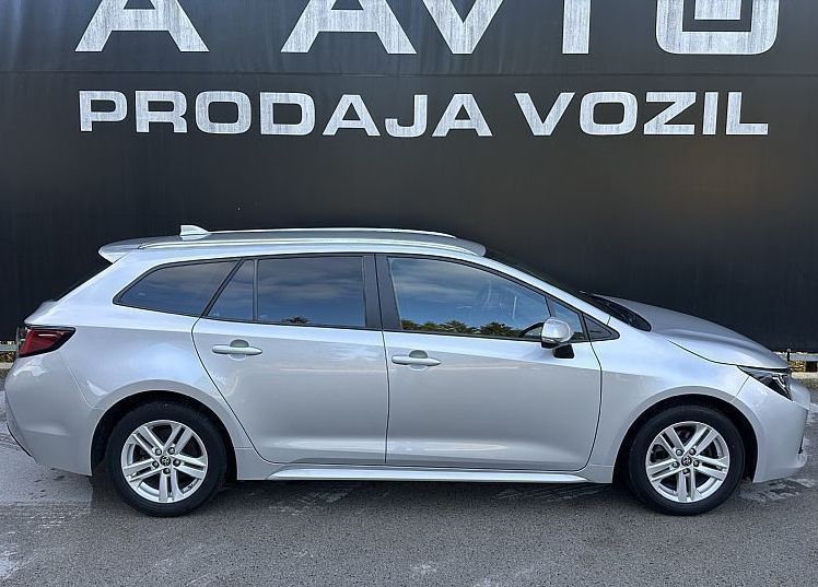 Zunanja slika - Toyota Corolla - 1.2 TS-KAMERA-ALU-ACC+LINE ASSIS.-NAVI-GRET.VOLANA - 3