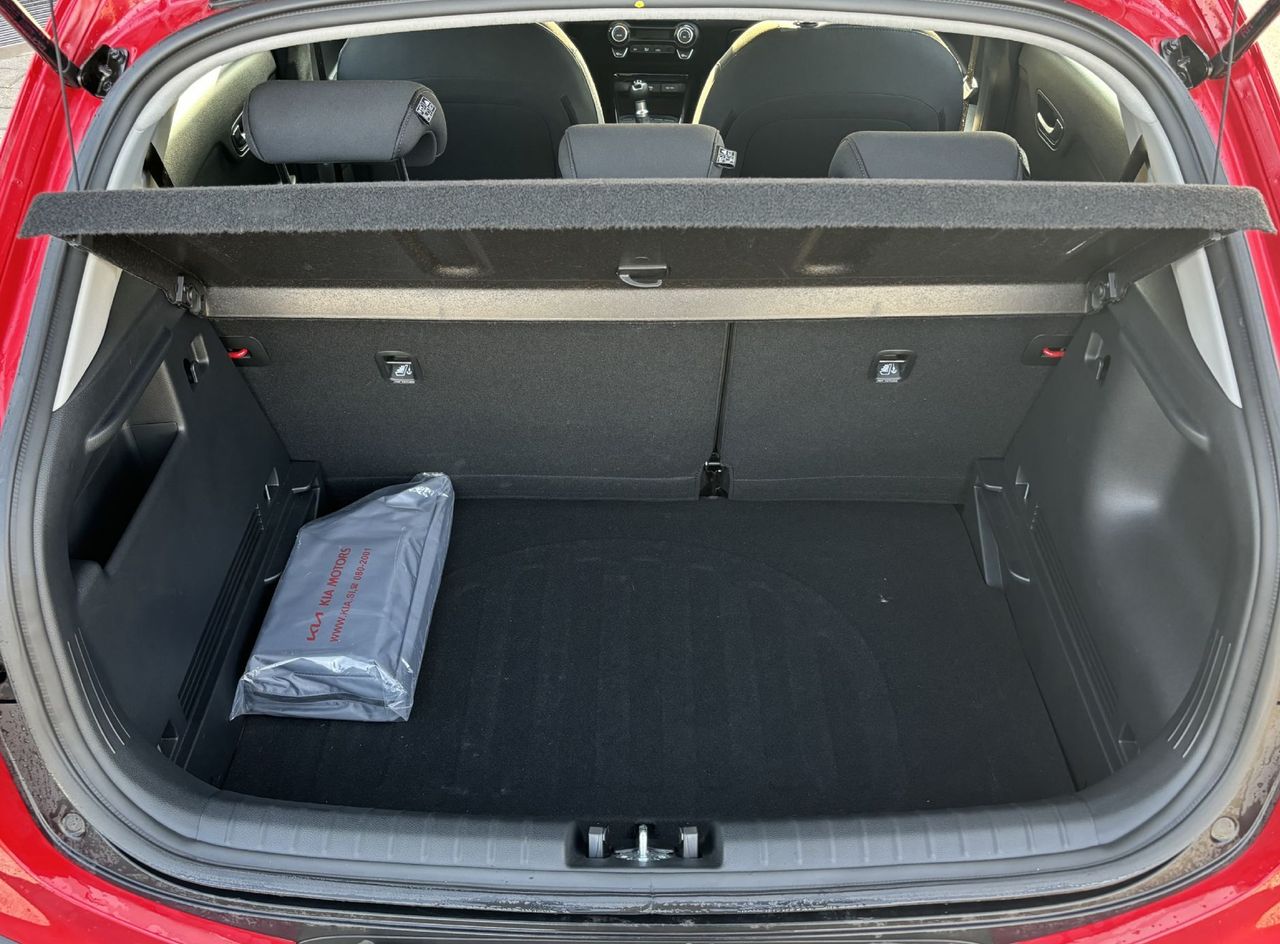 Zunanja slika - KIA Stonic - 1.2 DPI 57.9 kW  79 KM  LX Urban+ M T - 6