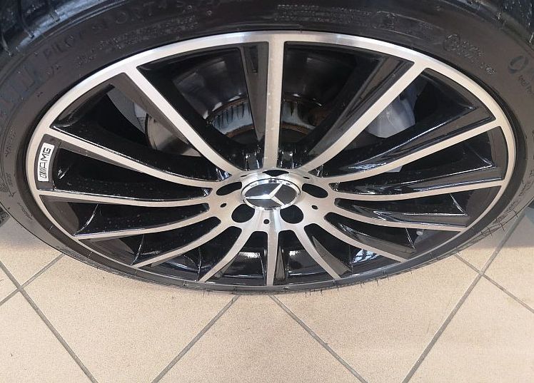 Zunanja slika - Mercedes-Benz E-Razred - E 220 d 4MATIC VELIKA NAVI-USNJE-KAMERA-ALU20-PD.. - 12