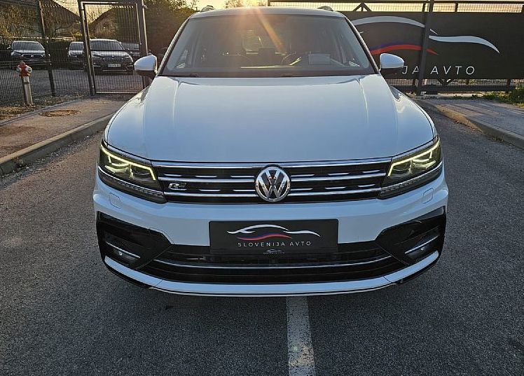 Zunanja slika - VW Tiguan - 2.0 TDI SCR 4MOTION DSG R-Line Ed. 190KM - 2