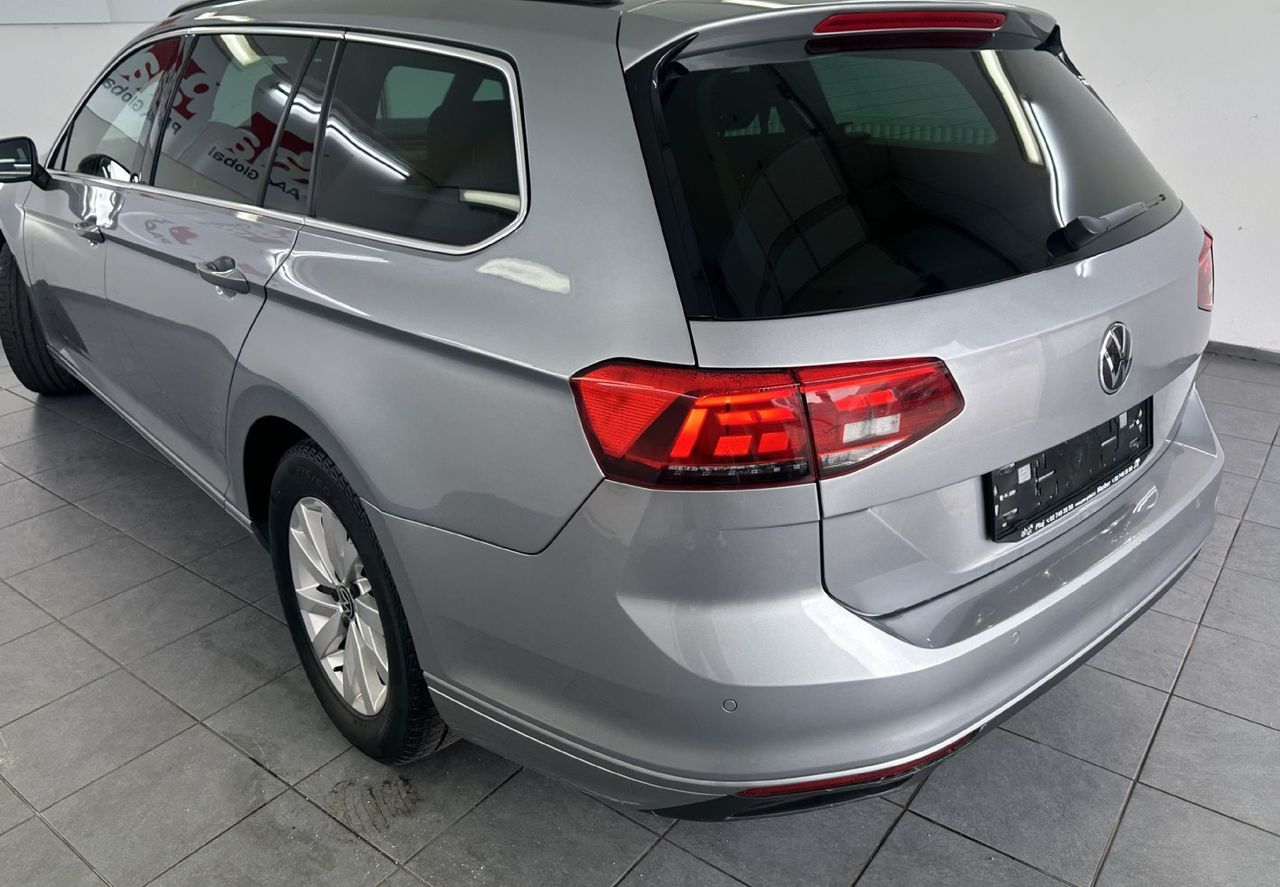 Zunanja slika - VW Passat - Variant 2.0 TDI.Business avt. 110kW.NEMŠKI.PANORAMA.KAMERA - 5
