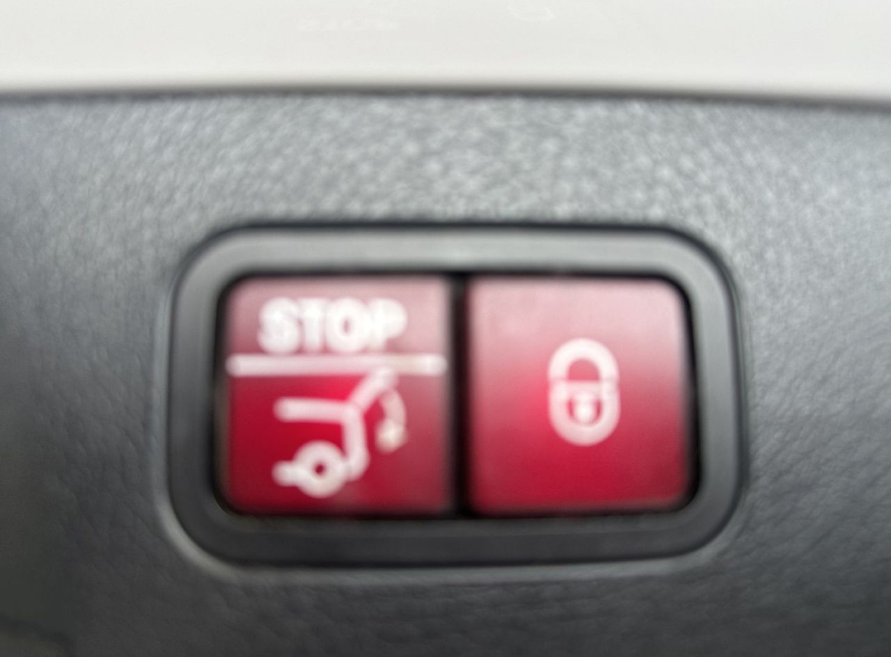 Zunanja slika - Mercedes-Benz E-Razred - E 220 d T AMG Line Avt.USNJE.KAMERA.LED.NAVI.KLJUK - 9