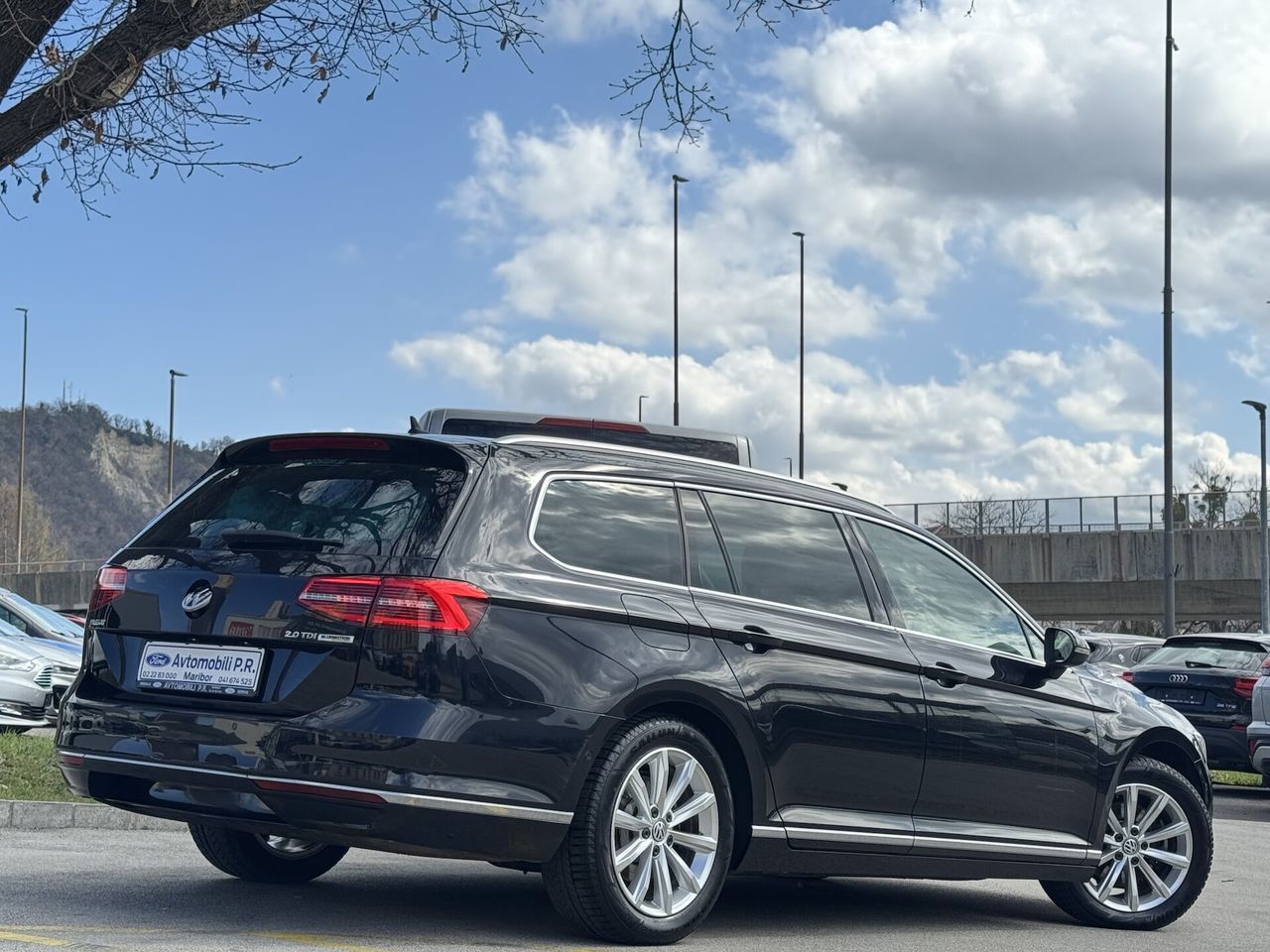 Zunanja slika - VW Passat Variant - 2.0 TDI BMT HIGHLINE 150KM PANORAMA VL.KLJUKA ACC - 7