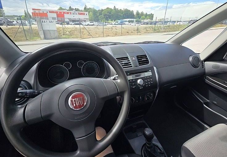 Zunanja slika - Fiat Sedici - 2.0 Multijet 16v Dynamic 4x4 ZELO LEP BREZ RJE... - 9