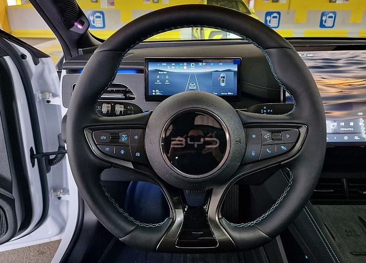 Zunanja slika - BYD SEAL 6 - DM-i Touring COMFORT PHEV - skupni doseg 1350 km - 11