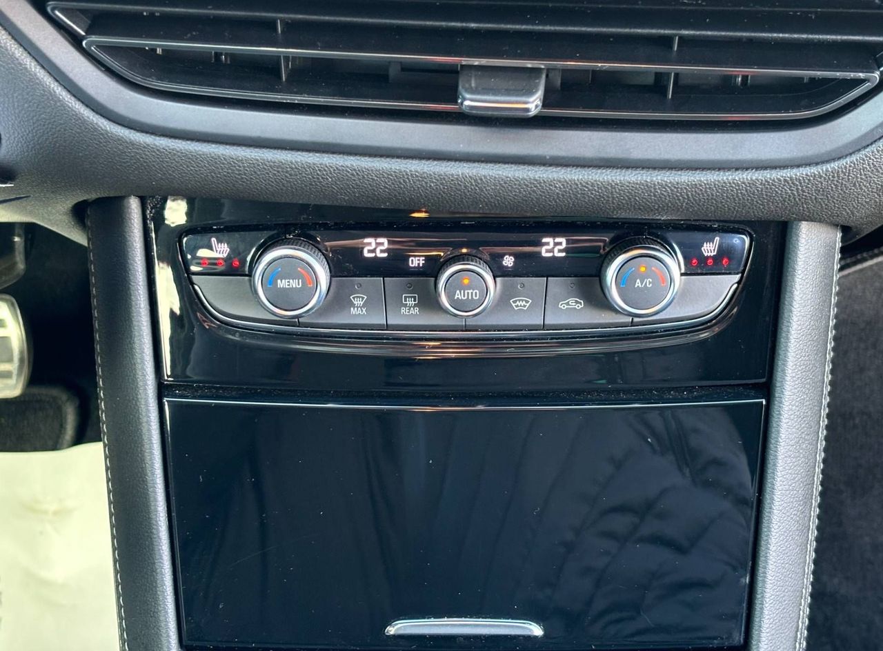Zunanja slika - Opel Grandland - 1.2 TURBO GS LINE LED-KAMERA-NAVI - 14