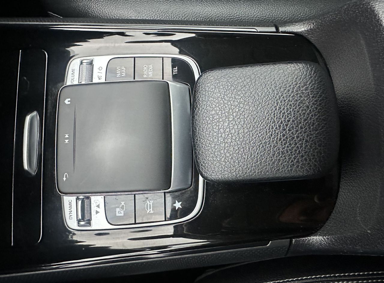 Zunanja slika - Mercedes-Benz GLB-Razred - GLB 200 d.KAMERA.USNJE.ACC.LED.NAVI.SAMO 137.000KM - 15