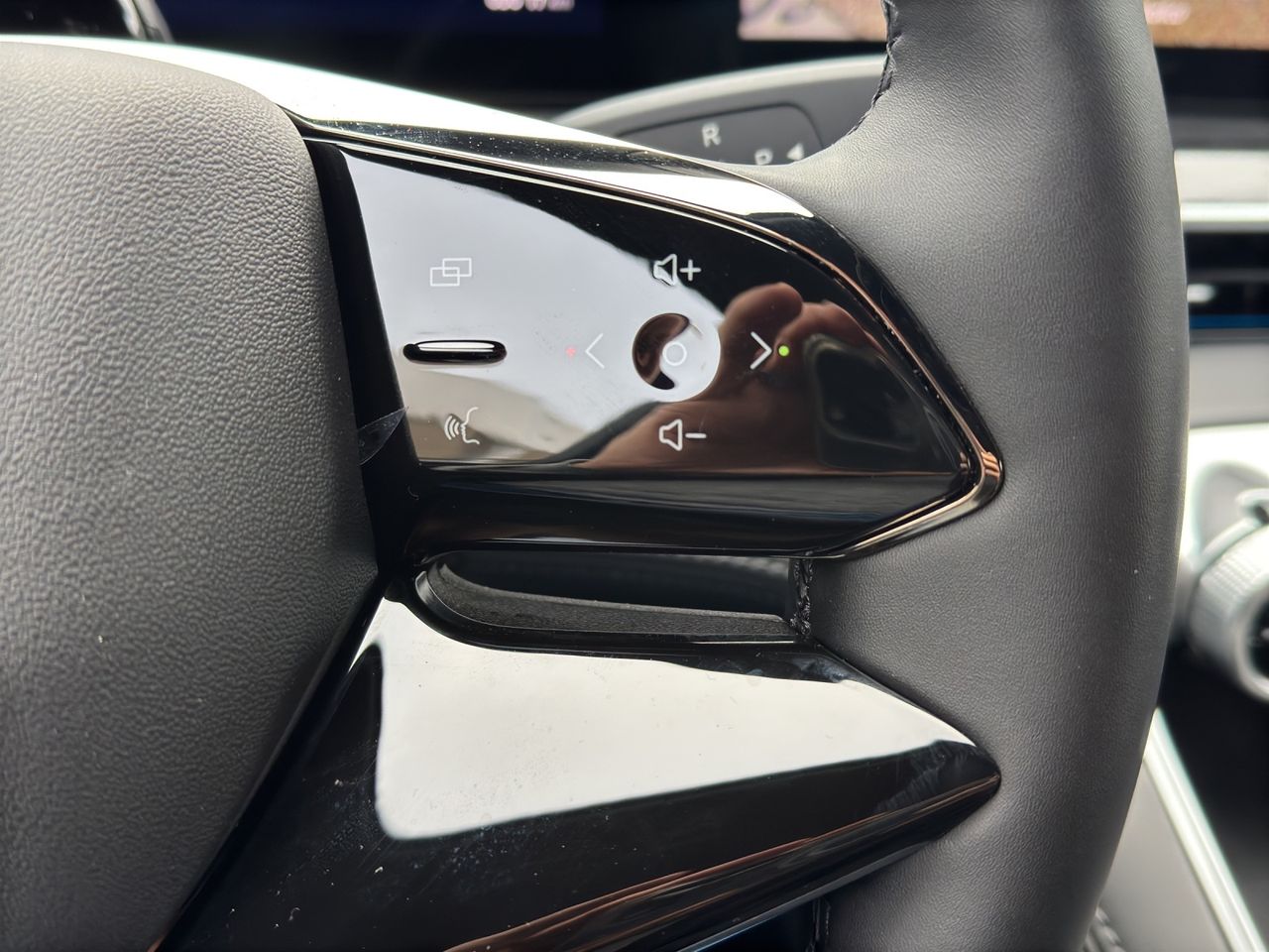 Zunanja slika - Omoda 9 - 1.5T-GDI HUD + BLIS + RADAR + PANORAMA + DAB + - 15