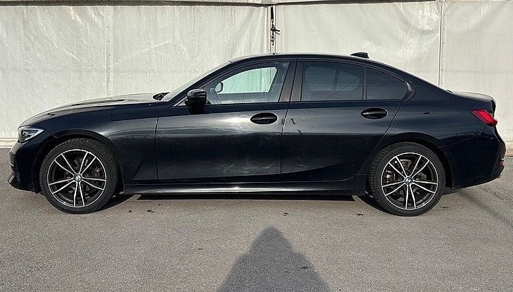 Zunanja slika - BMW Serija 3 - : 318d - LED - GRETJE - NAVI - 18COL - 5