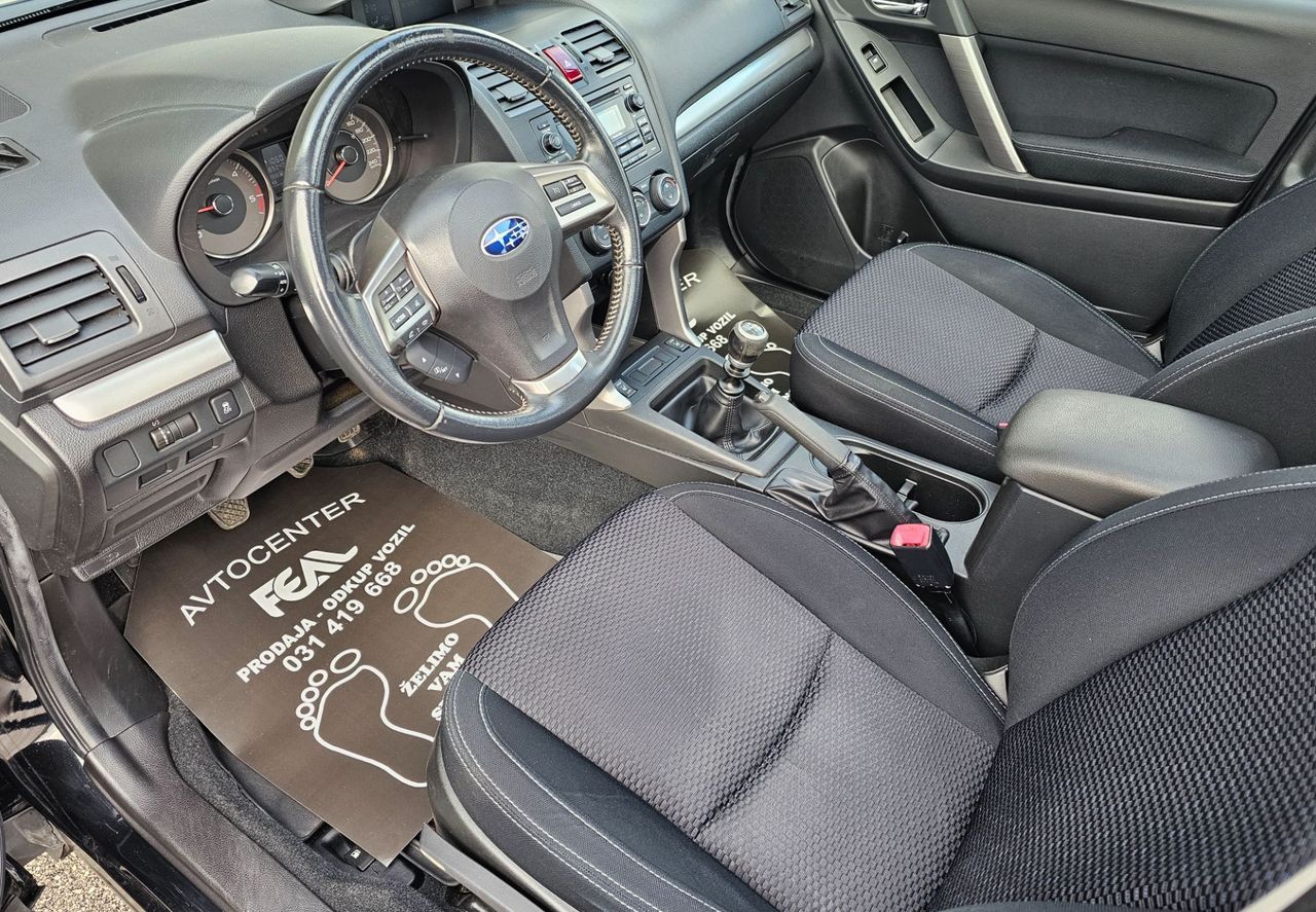 Zunanja slika - Subaru Forester - 2.0D-4X4-1 LASTNIK-PANORAMA-XENON-LED-ODLIČEN - 11