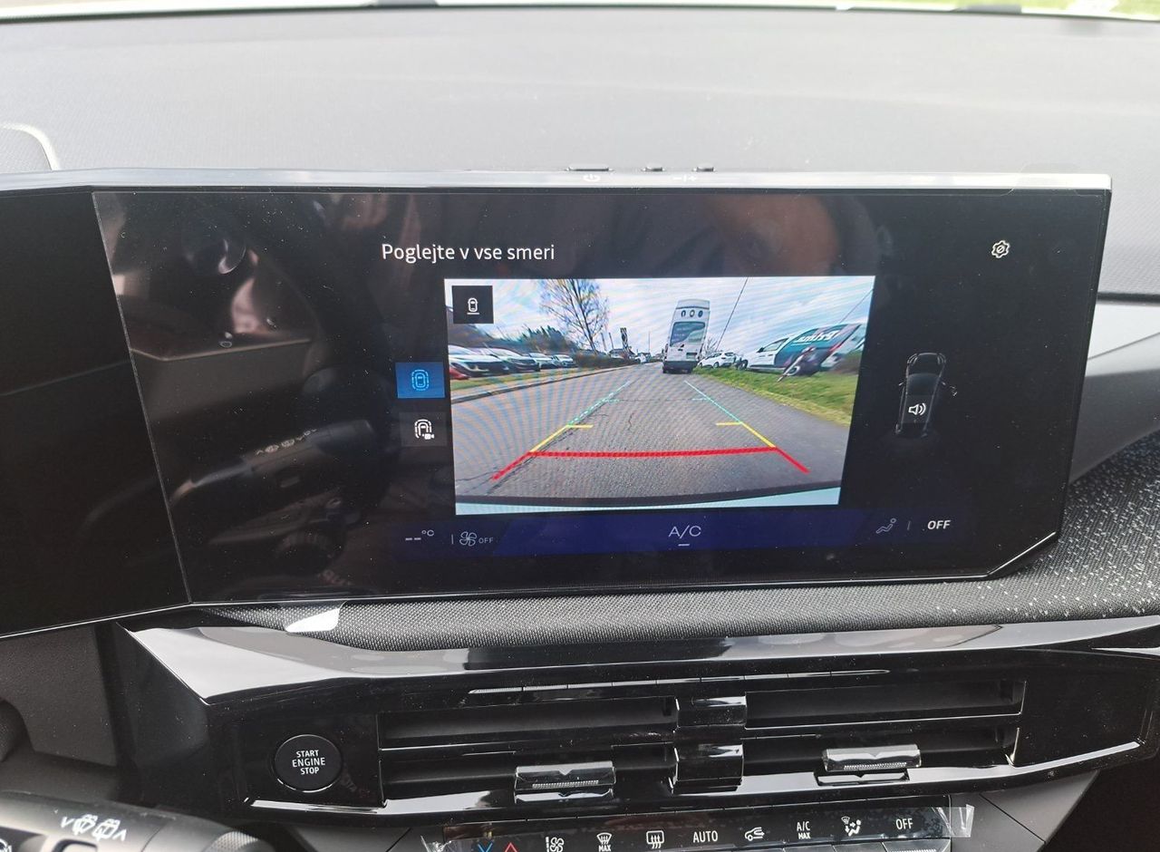 Zunanja slika - Renault Clio - techno TCE 115 - 8