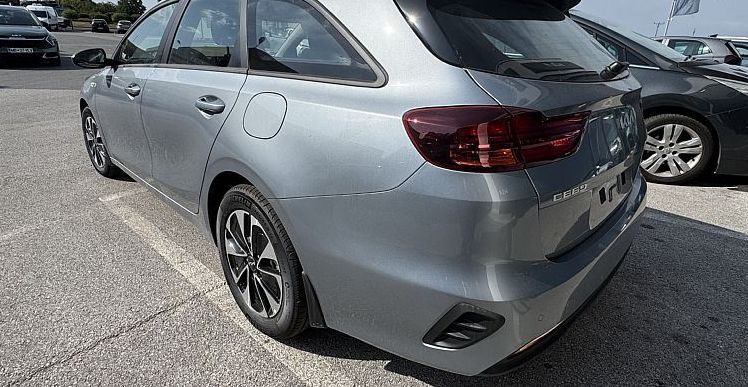 Zunanja slika - KIA Ceed - SW 1.5 T-GDi LX Champion+ MT - 5