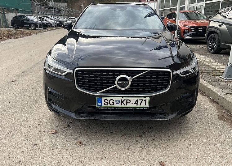 Zunanja slika - Volvo XC60 - B5D AWD AUT R-Design VELIKO DODATNE OPREME - 2