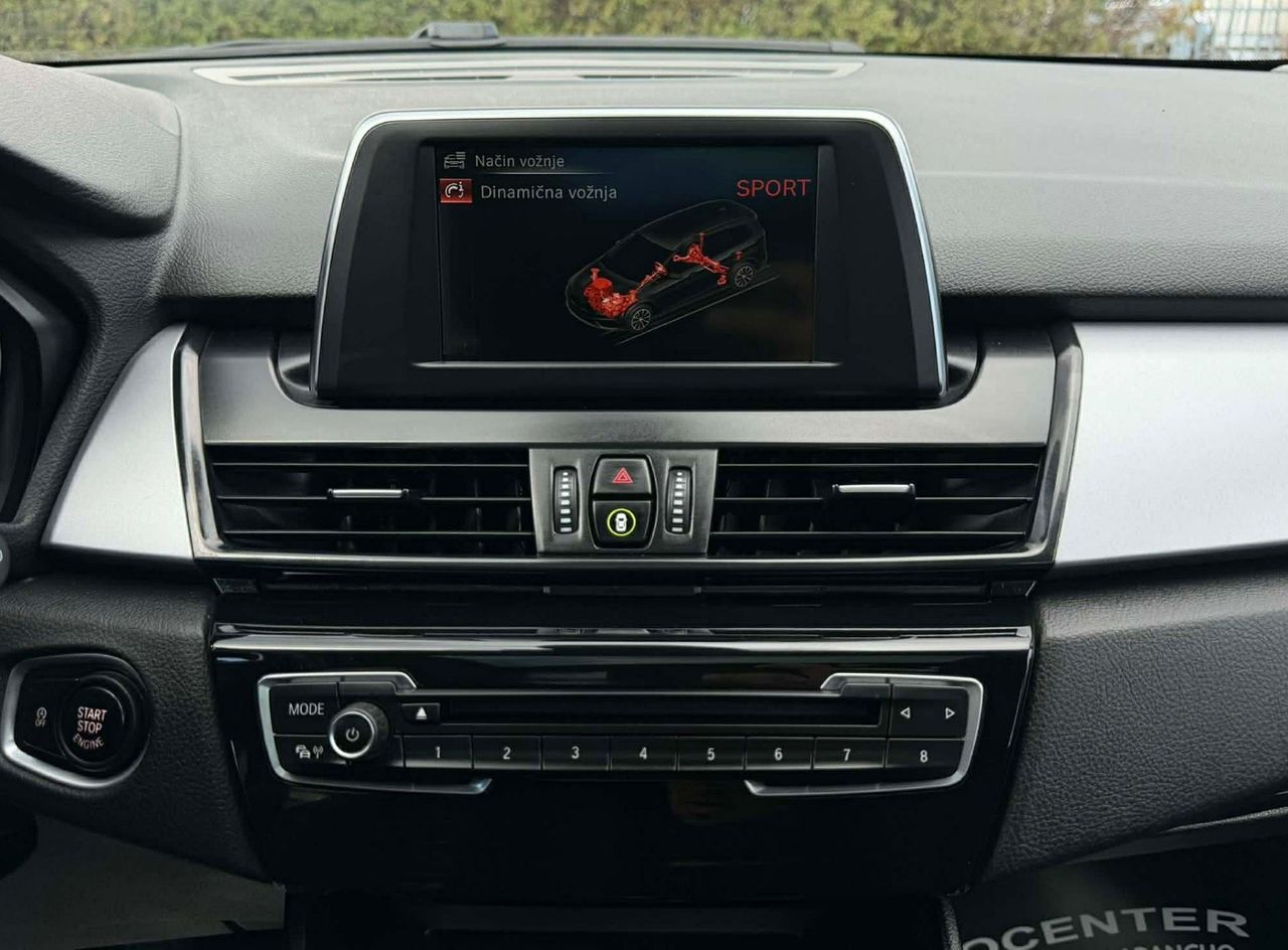 Zunanja slika - BMW Serija 2 - Gran Tourer: 216d-SPORT-PANORAMA-LED-NAVI-LIZING ZA TUJC - 13