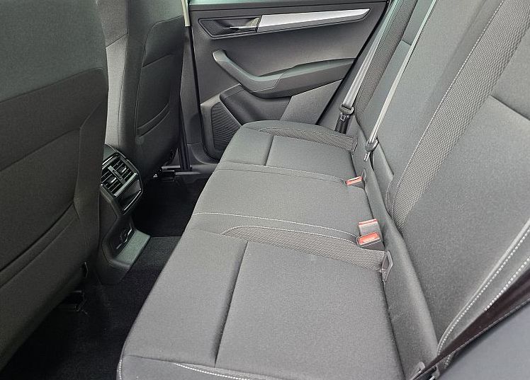 Zunanja slika - Škoda Karoq - Selection 1.5 TSI 110kW - 12