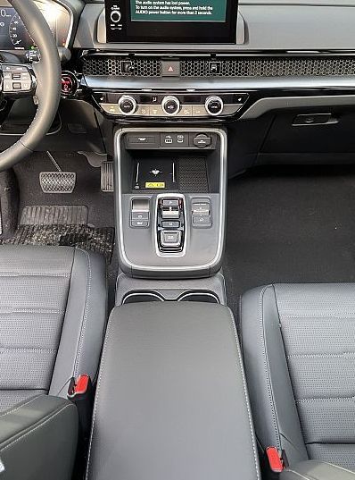 Zunanja slika - Honda CR-V - 2.0 e HEV 4WD Advance 135 kW At - 10