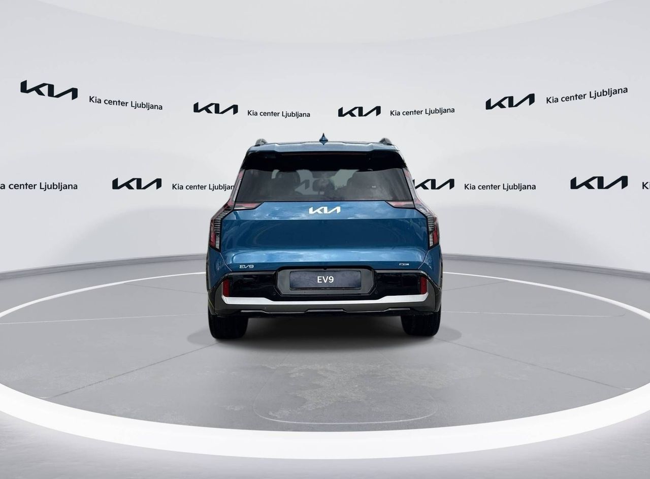 Zunanja slika - KIA EV9 - 99.8 kWh GT-Line Launch 141.5 kW. 7 sedežev - 6