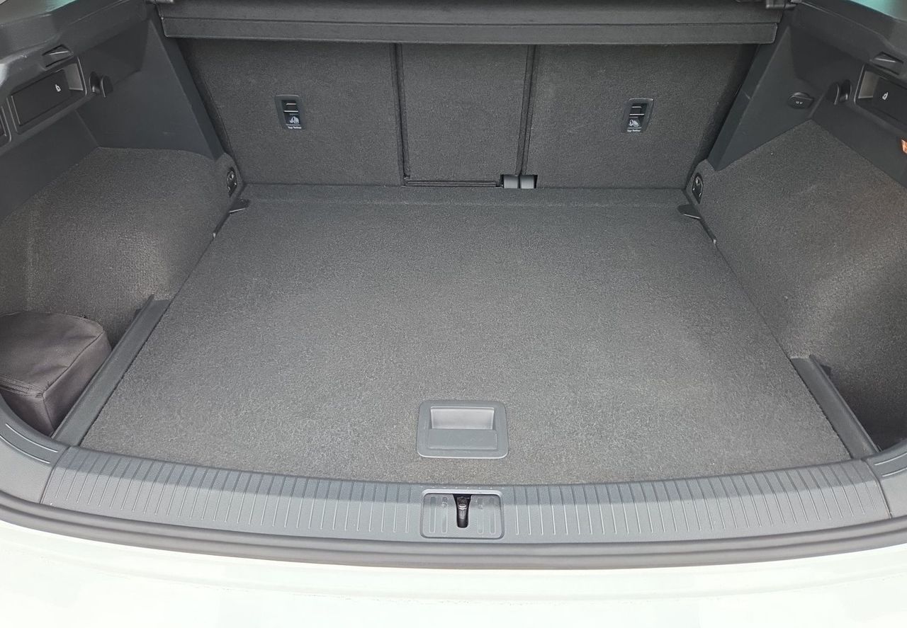 Zunanja slika - VW Tiguan - 2.0 TDI SCR 4MOTION BMT R-Line .rezerviran - 12