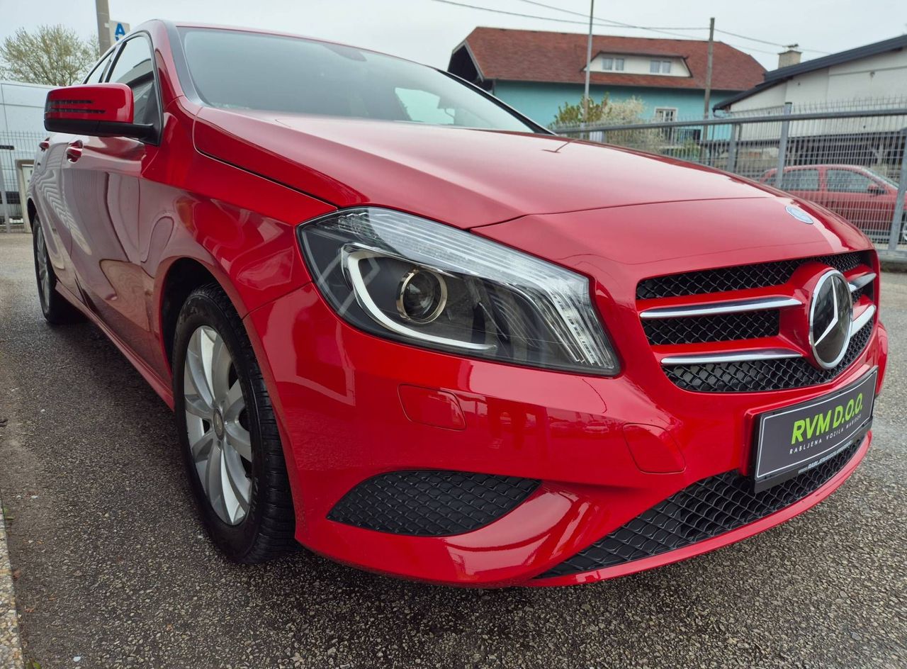 Zunanja slika - Mercedes-Benz A-Razred - STYLE°SLO°BI-XENON°KAMERA°AVT.KLIMA°ALU°BLUETOOTH. - 4