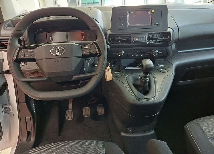 Zunanja slika - Toyota Proace - City Verso 1.2 P S S Shuttle 81kW Long - 7