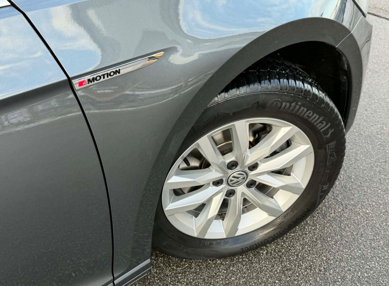 Zunanja slika - VW Passat - 2.0 TDI-4X4 POGON-H LINE-LIZING ZA TUJCE-NAVI- - 15