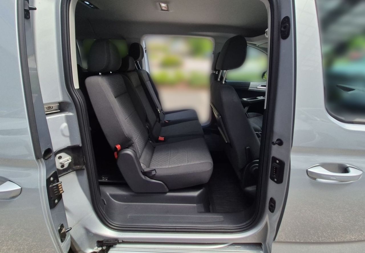 Zunanja slika - Ford Tourneo Connect - TITANIUM 2.0 TDCi 122PS A7 L2 FWD-SLO-1.LAST-7 SE - 12