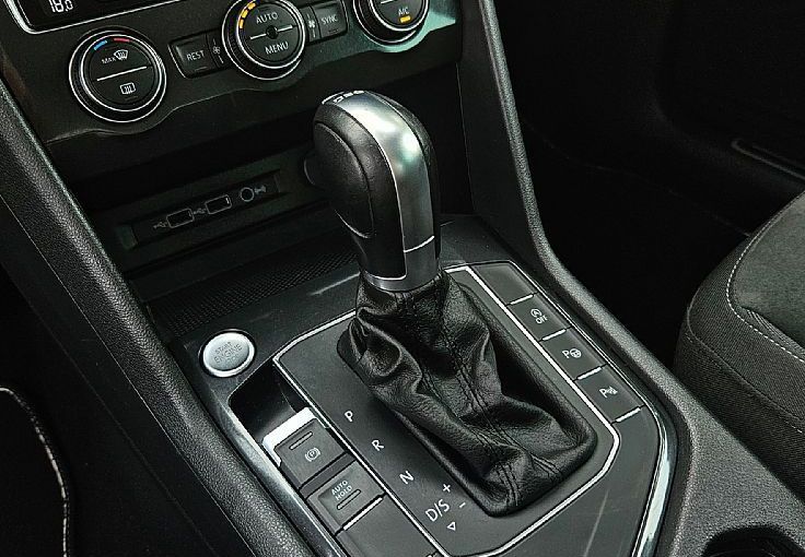 Zunanja slika - VW Tiguan - 2.0 TDI DSG 150ks °FULL LED° PAN0RAMA ALKANTARA - 10