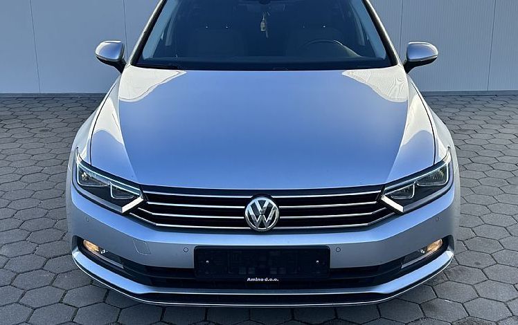 Zunanja slika - VW Passat - 2.0 TDI BMT Comfortline DSG-NAVI-PDC - 2