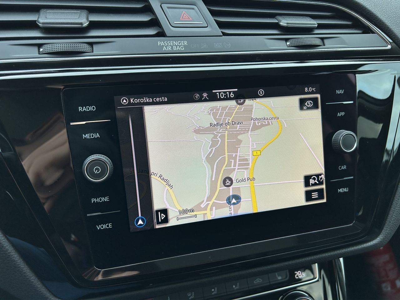 Zunanja slika - VW Touran - 2,0 TDI BMT Family DSG - 10