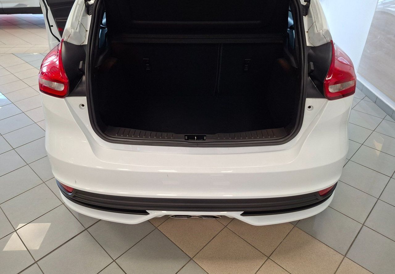 Zunanja slika - Ford Focus - ST 2.0 EcoBoost ST3 - 17
