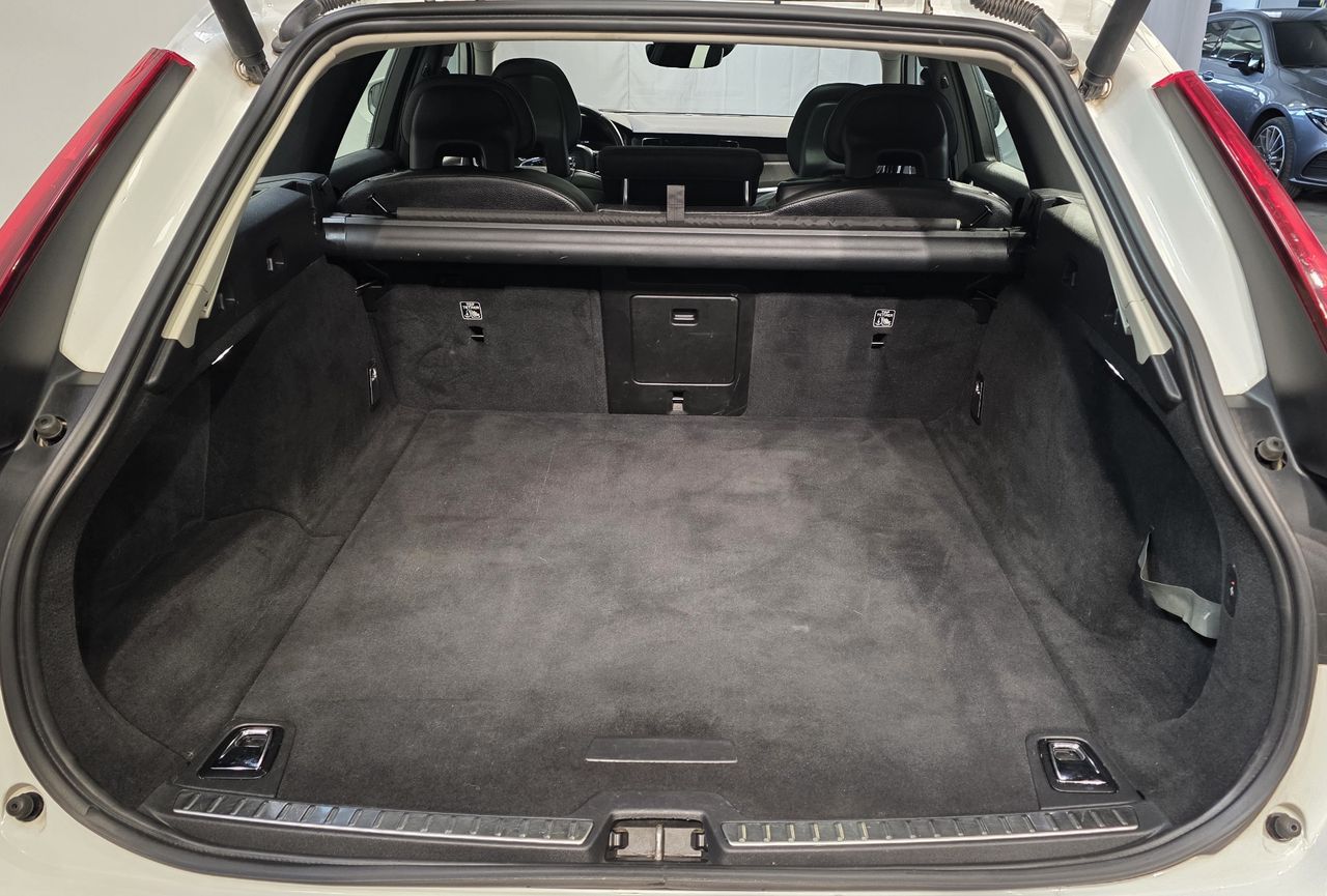 Zunanja slika - Volvo V90 - Cross Country D5 AWD Pro Avt. USNJE PANO ACC LANE LED - 20